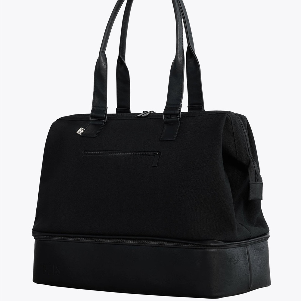 NWT Beis Weekender